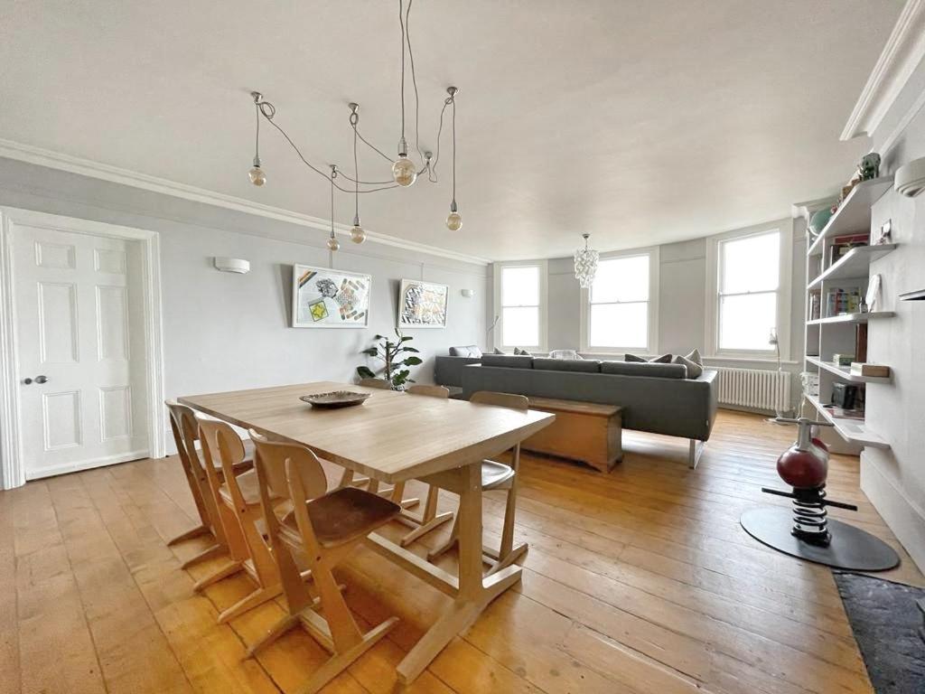 Apartment Stunning 2 Bedroom Sea View - Old Town Margate