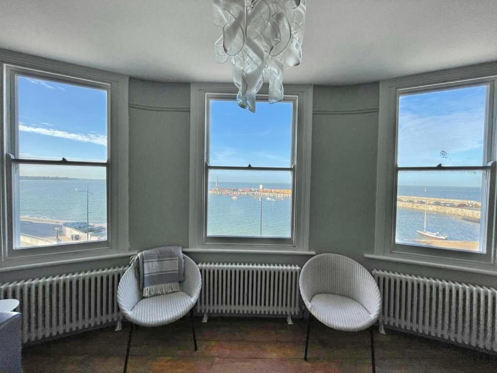 Apartment Stunning 2 Bedroom Sea View - Old Town Margate